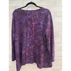 D&Co Petite 1X Paisley Print Long Sleeve Top Purple Pink